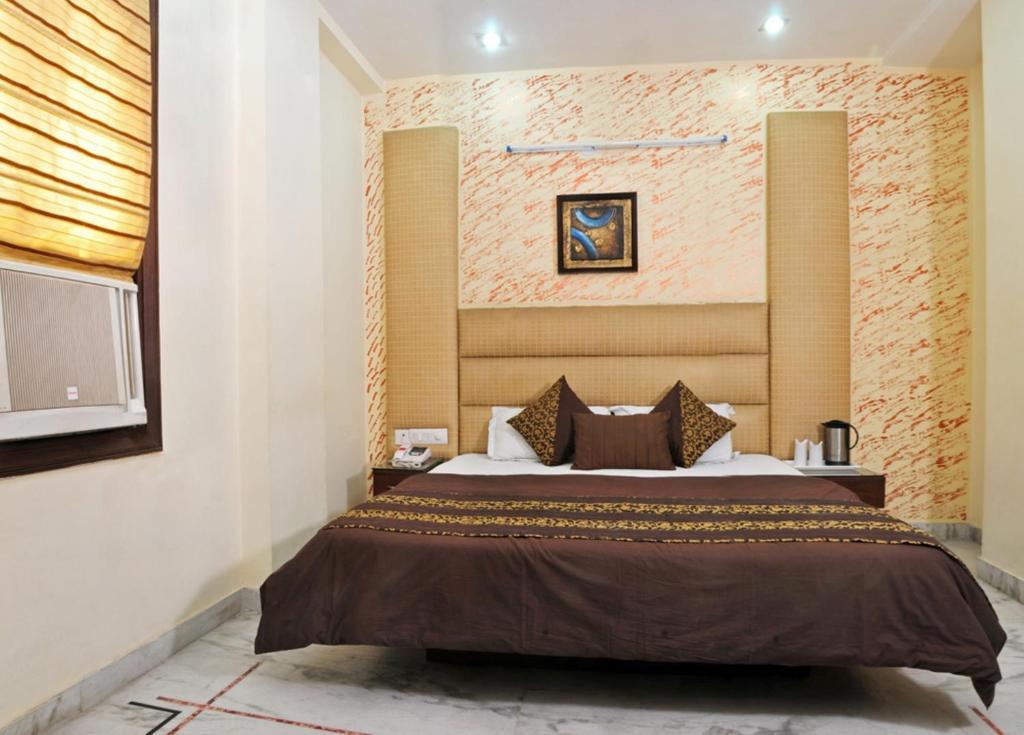 Hotel S & B East Inn - Patel Nagar New Delhi Exterior photo